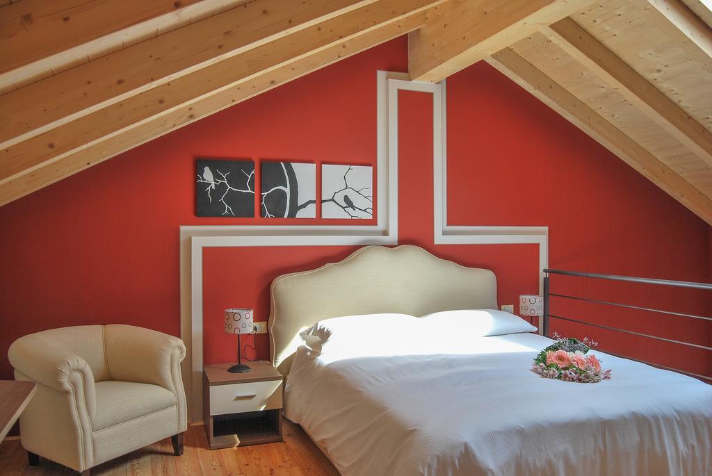 Residence Usignolo Trarego Rum bild