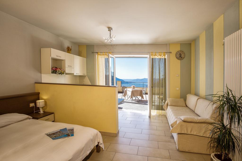 Residence Usignolo Trarego Rum bild